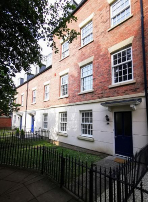 2 bedroom apartment - Shrewsbury town centre